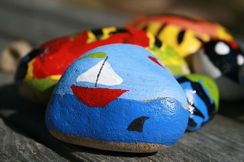 body_painted_rocks