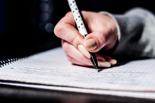 body_student_pen_writing_practice
