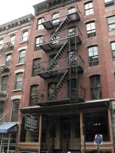 body_tenementmuseum-4874049093_01228e0802_b-225x300