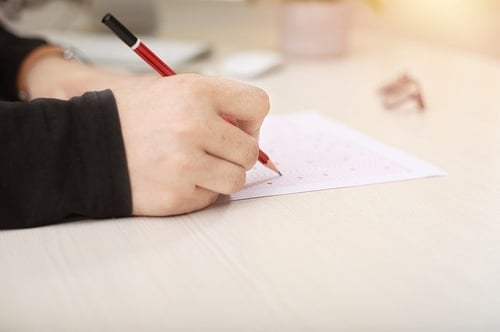 feature_student_marking_scantron_test_sheet